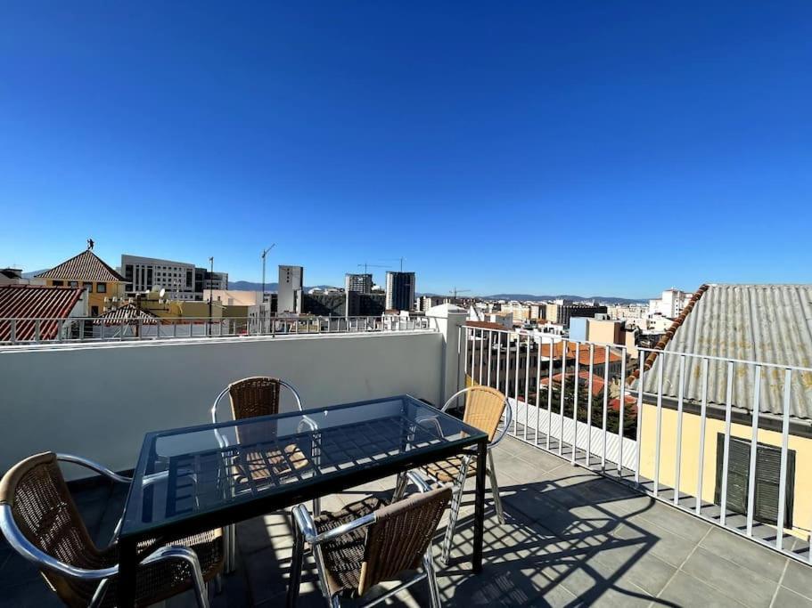 1Br Hidden Gem At The Nook Apartment ยิบรอลตาร์ ภายนอก รูปภาพ